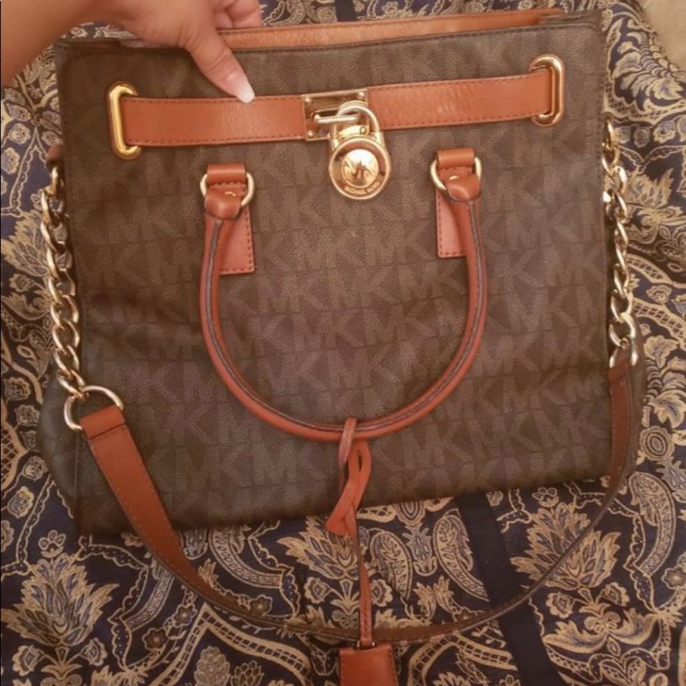 Michael kors purse